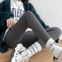 去除衣服异味的方法 保暖裤有机油味
