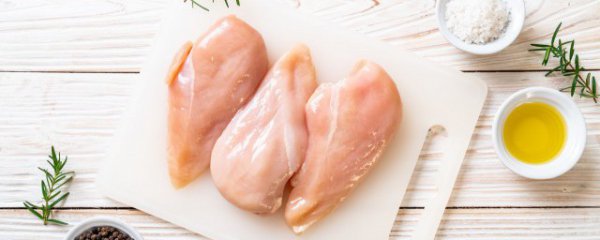 4种方法来辨别鸡肉好坏