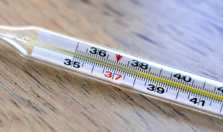 温度计里水银是怎样的 水银温度计是怎样的呢