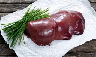 猪肝的制作方法 家常猪肝怎么炒又嫩又香？
