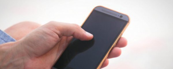 苹果闹钟怎么设置