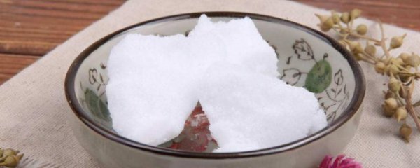 樟脑的功效与作用