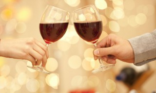 红酒放地下室能放几年 红酒能放多少年 红酒能放多久