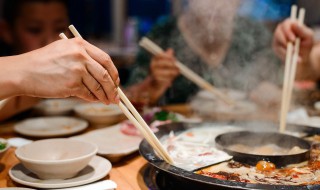 牛肉火锅的做法及配料 酸汤火锅怎么做 酸汤火锅的做法