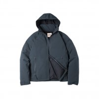 白色羽绒服发黄干洗店能洗白吗 90绒和80绒的区别大吗