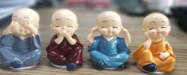 四个小和尚摆件的寓意
