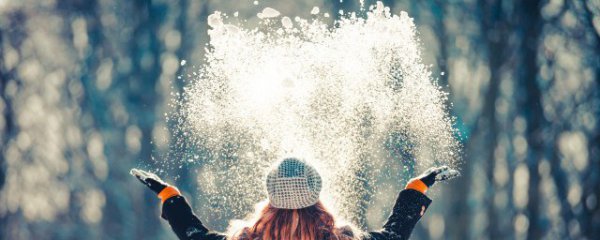 梦见大雪纷飞是什么意思