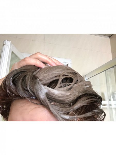 染发护色好帮⼿！选对洗发水真的不掉⾊了！