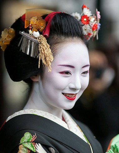 大爱和风文化风情发型 别具一格艺妓式盛唐妆容