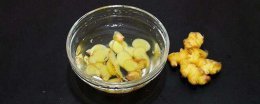 醋泡生姜可以祛斑吗 生姜泡白醋能去脸上的斑吗
