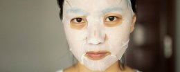 敷面膜毛孔变大怎么办 贴完面膜以后鼻子上毛孔变大怎么回事