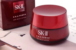 sk2大红瓶有几种 sk2大红瓶是什么颜色