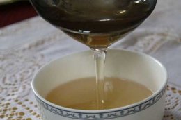 白醋加蜂蜜真的能瘦身吗 蜜蜂糖加白醋可以减肥吗?