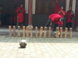 古代小孩常玩的游戏有哪些 古代小孩常玩的游戏有什么和什么