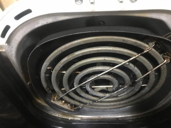 空气炸锅第一次用要洗一下吗