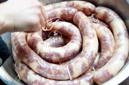 腊肠忘记扎孔了怎么办 制作腊肠没有扎孔怎么办