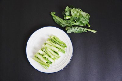 芥兰要焯水几分钟 芥兰焯水需要多久