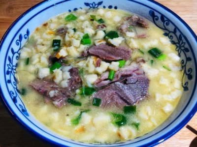 羊肉泡馍是哪个地方的菜 羊肉泡馍是什么地方的菜