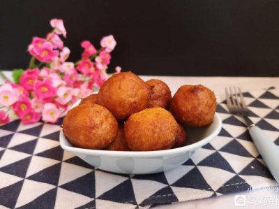 炸红薯丸子用什么粉 炸红薯丸子用面粉还是糯米粉