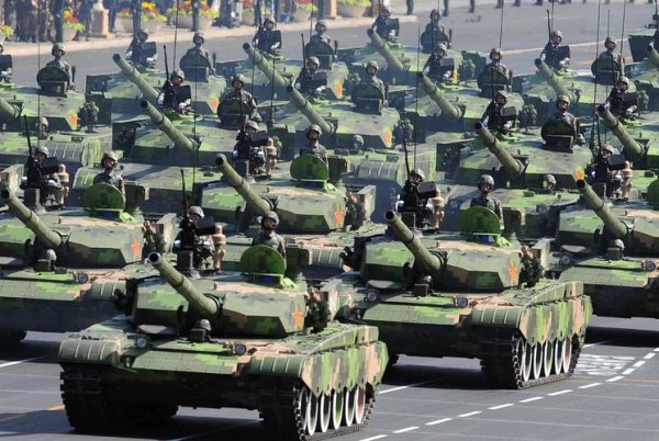 国庆阅兵为什么有一辆空车
