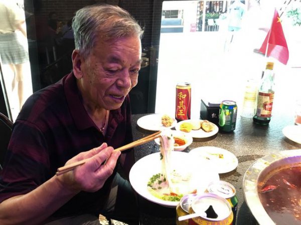 国庆吃面是什么意思
