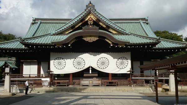 靖国神社为什么不能拜？