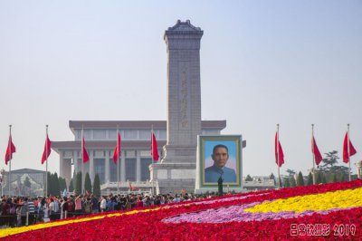 为什么每次阅兵都有孙中山画像 为什么国庆阅兵从孙中山画像前过