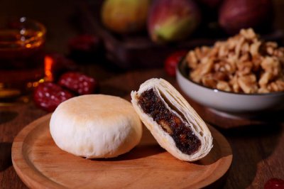 月饼用什么面粉制作 月饼用低筋面粉还是中筋面粉