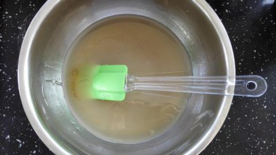 枧水可以用小苏打代替吗 3克小苏打做枧水的做法