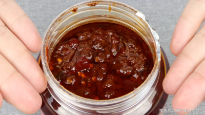 霉豆瓣用白酒泡多久 做霉豆腐什么时候放酒