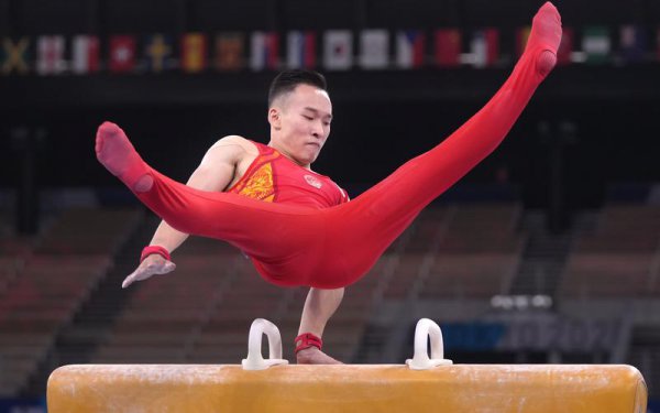 体操为什么要抹镁粉