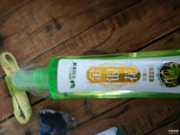 用花露水拖地能驱蚊吗
