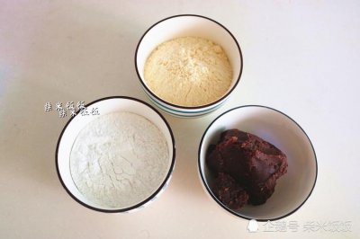 豆沙太稀加面粉还是糯米粉 豆沙做稀了用糯米粉还是面粉补救