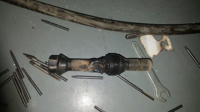 螺丝太紧怎么拧开 螺丝太紧拧不开怎么办