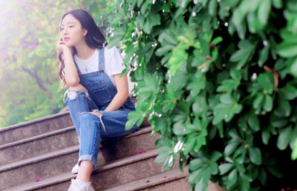 离婚女人故意给你机会有三个暗示