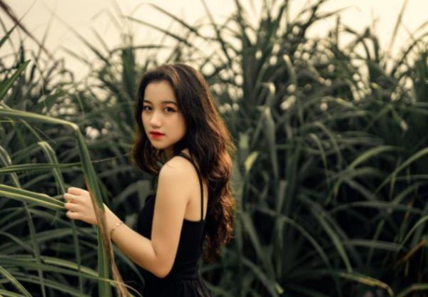 离婚女人故意给你机会有三个暗示