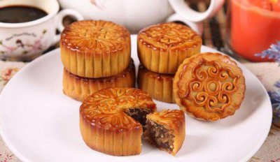 中秋吃月饼的来历 中秋节的传统美食