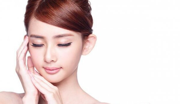 杨幂美白方法s