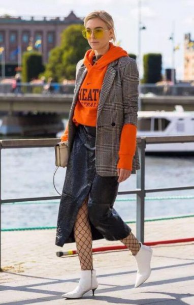 骨架大的女生怎么穿衣服？穿衣搭配图片