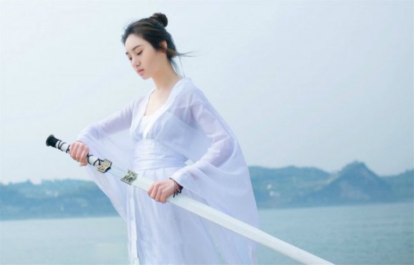 女生说不开心怎么高情商回复