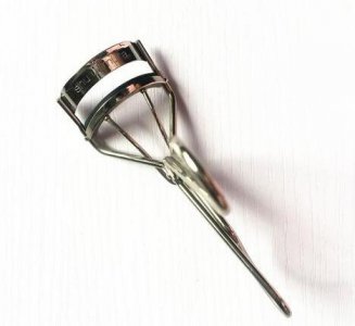 睫毛夹什么牌子的好用 睫毛夹那种牌子比较好用