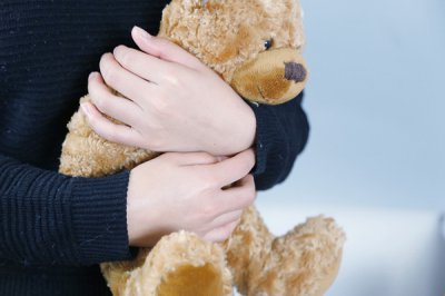 为什么手肘的地方皮好黑？如何去黑？