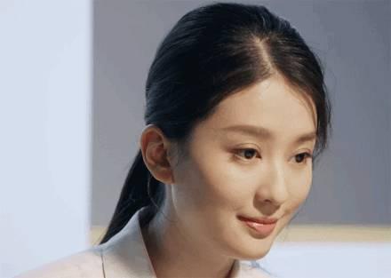 眼睛对女生颜值有多重要？