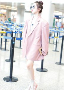 女人秋天怎么穿搭图片 女人秋天穿什么衣服好看图片