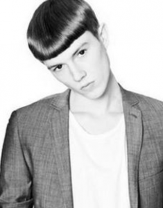 女生最讨厌男生发型 身为女生 最讨厌男生留哪种发型?