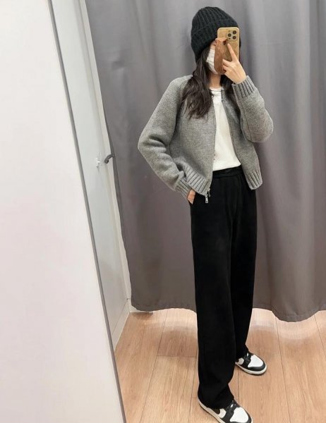 小黑裤怎么穿搭