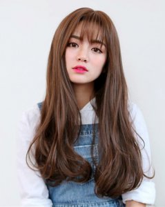 选对发型轻松修出巴掌脸 额头窄颧骨高适合什么发型