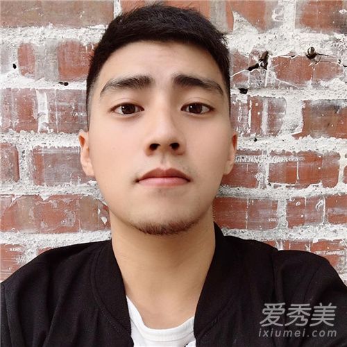好看的男生短头发发型