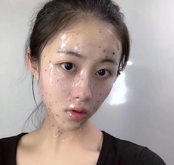 出门旅游应该带什么护肤品？