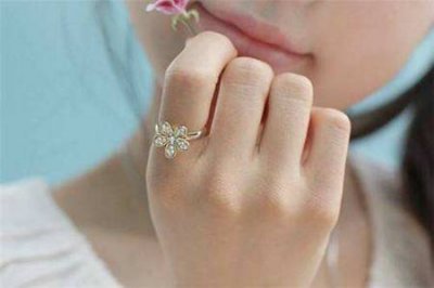 戒指女性戴法和意义 女生戒指的戴法和意义是什么？